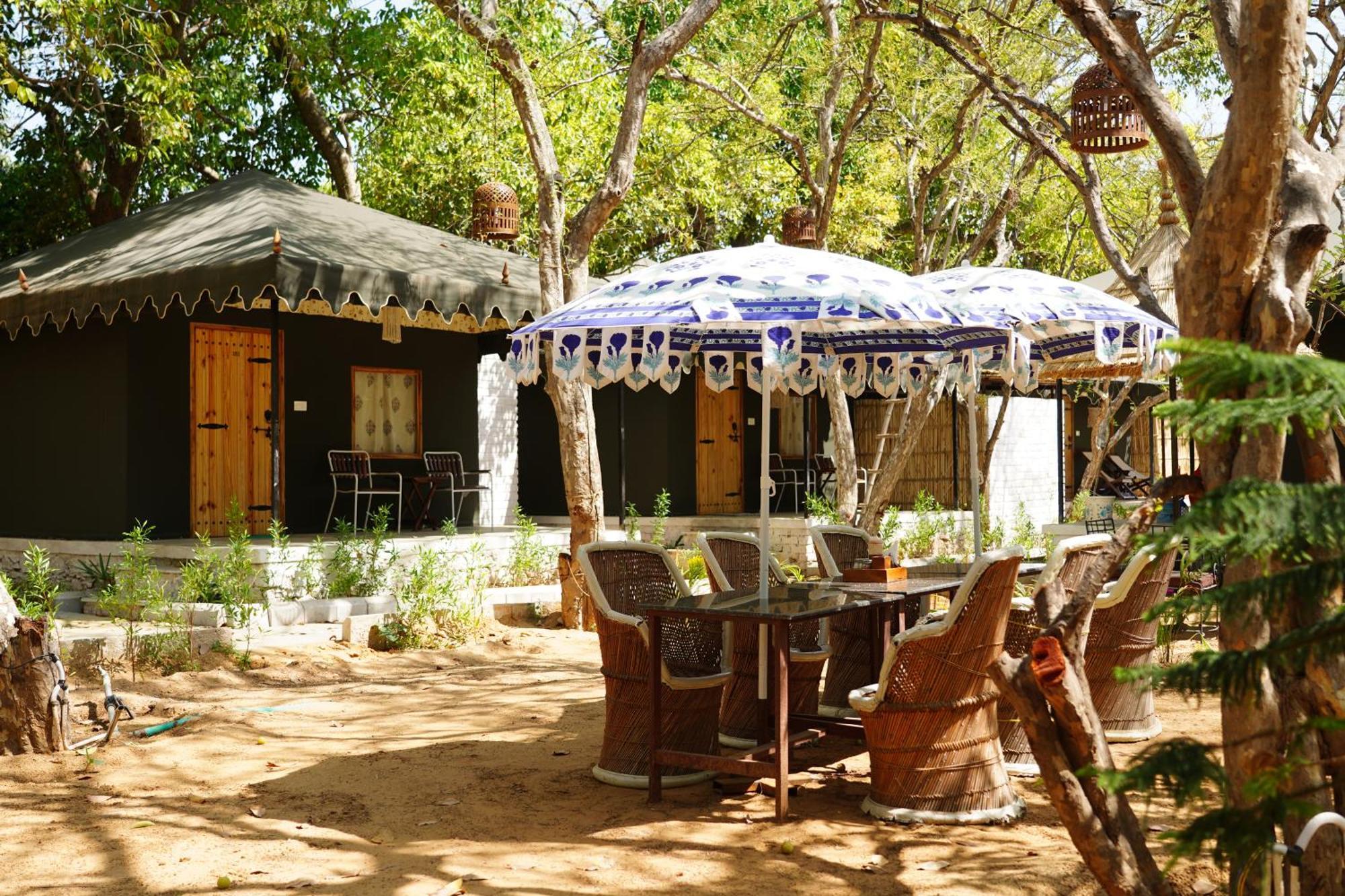 Hotel Heli Pushkar Esterno foto